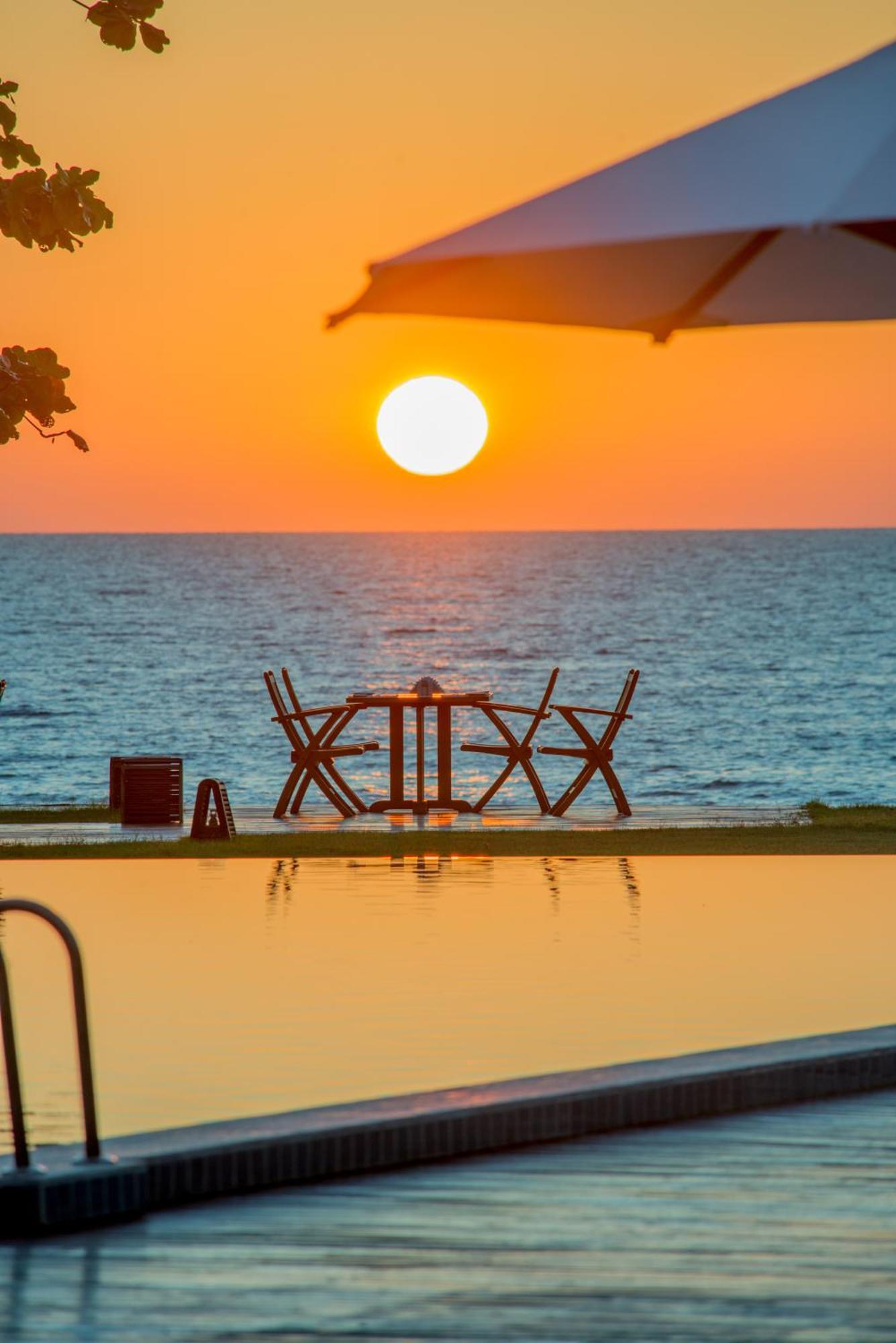 נגפאלי Jade Marina Resort And Spa מראה חיצוני תמונה