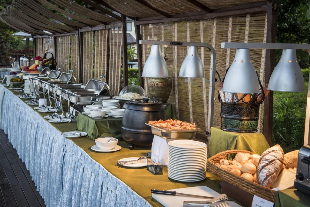 נגפאלי Jade Marina Resort And Spa מראה חיצוני תמונה